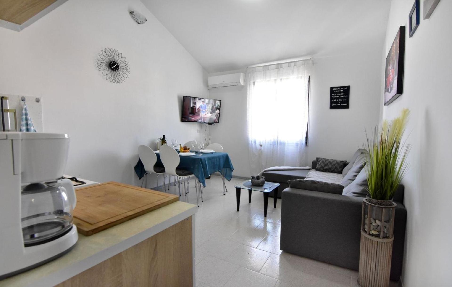 Apartment Grosse In Mit Grill Und Garten